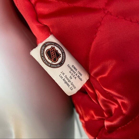 Retro Leather Red Wings Varsity Jacket 1995 Signed - Picture 6 of 16